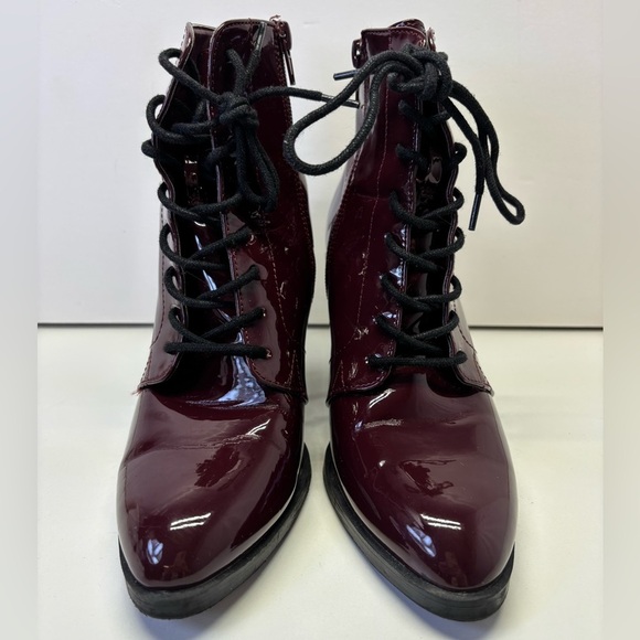 Forever 21 Faux Patent Leather Lace-Up Booties Burgundy Size 6 - Picture 3 of 8